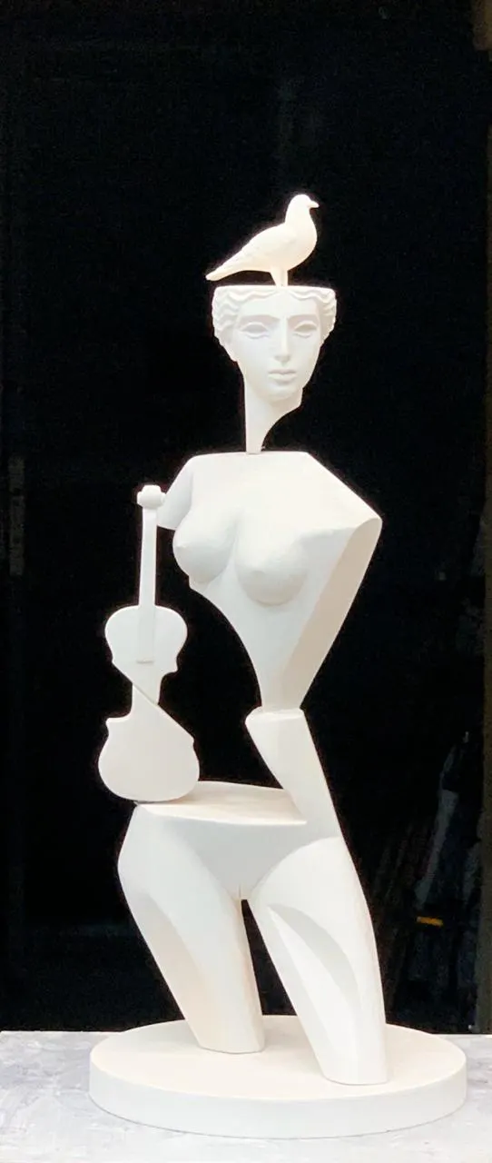 Contemporary sculpture by Igor Tcholaria